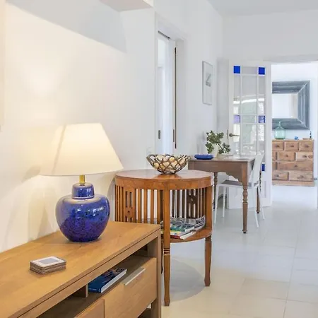 Olivos Villa *