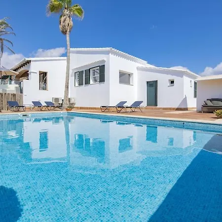 Olivos Villa *